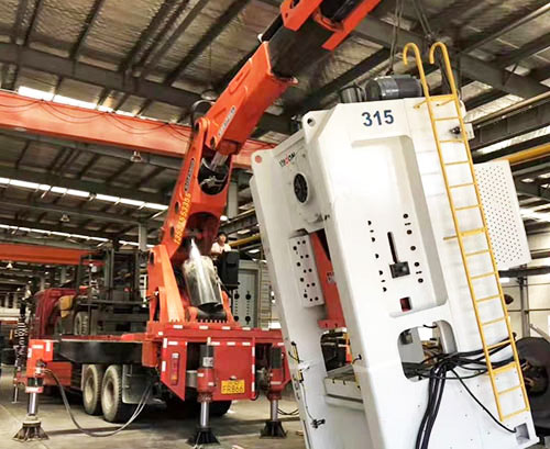 西峡提升工作效率，选择优质折臂吊租赁服务