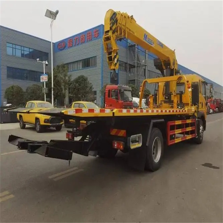 西峡附近小随车吊出租电话，轻松解决搬运烦恼