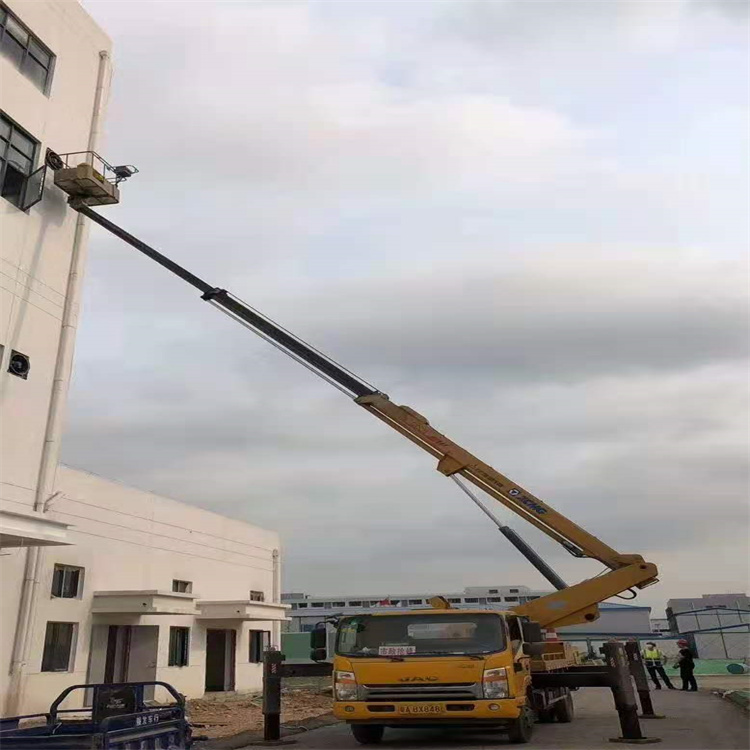 西峡附近高空车出租|市政施工/设备安装专用|随叫随到|亿立达设备租赁